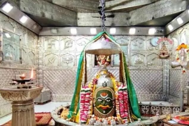 Premium Package – 2 Nights / 3 Days (Mahakal & Omkareshwar VIP Darshan)