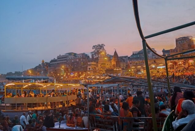 Varanasi tour package 2 nights 3 days with Kashi Vishwanath Darshan, Ganga Aarti and Sarnath sightseeing
