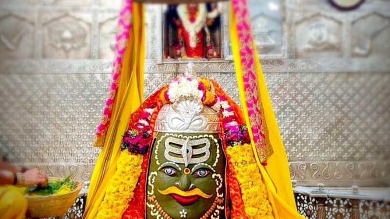 Best Ujjain tour and travel packages with Mahakal Darshan and temple visits